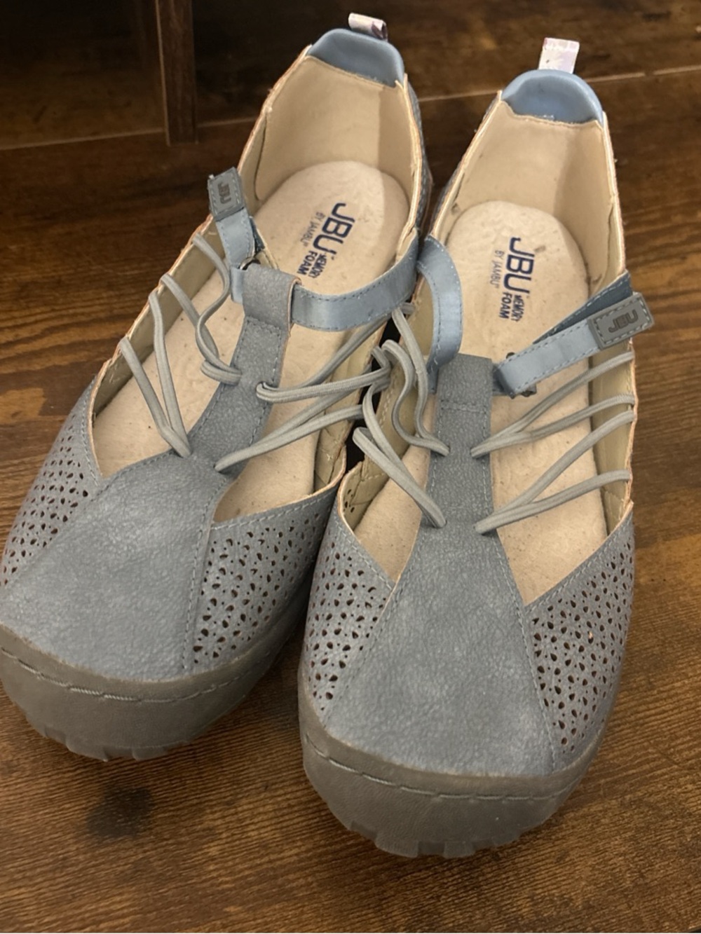 Jambu Women’s Gray Perforated Lace-Up Casual Flats